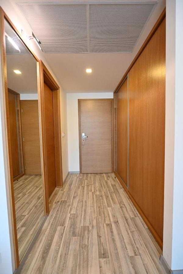 Hotel La Villa Gjakova エクステリア 写真